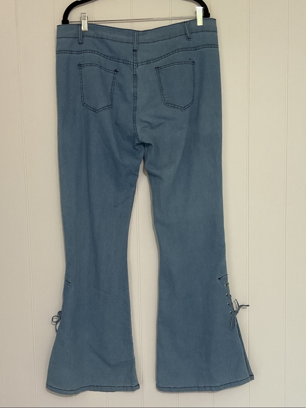 Plus 2XL Women's Light Blue Lace-Up Flare Jeans - Picture 6 of 13